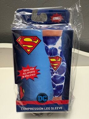 DC Blue Lightning Superman Compression Leg Sleeve size small